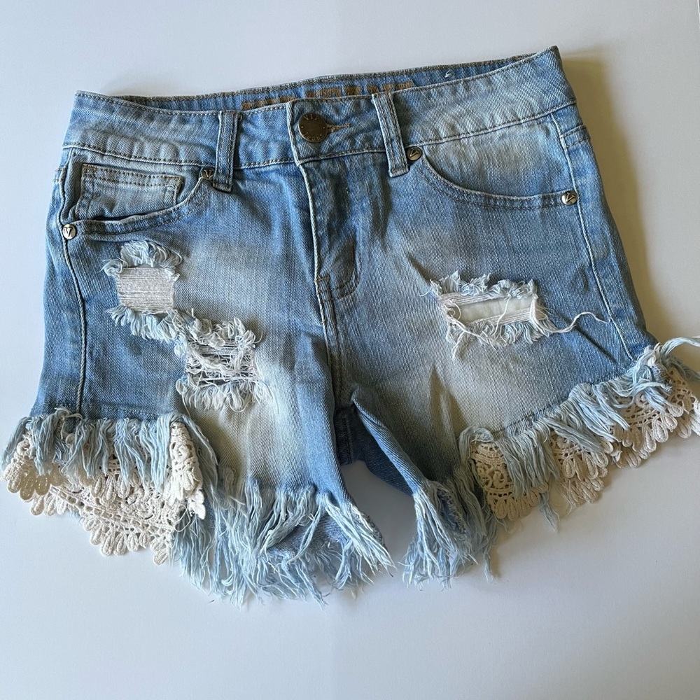 Girls boho jean shorts— size 14– RARE